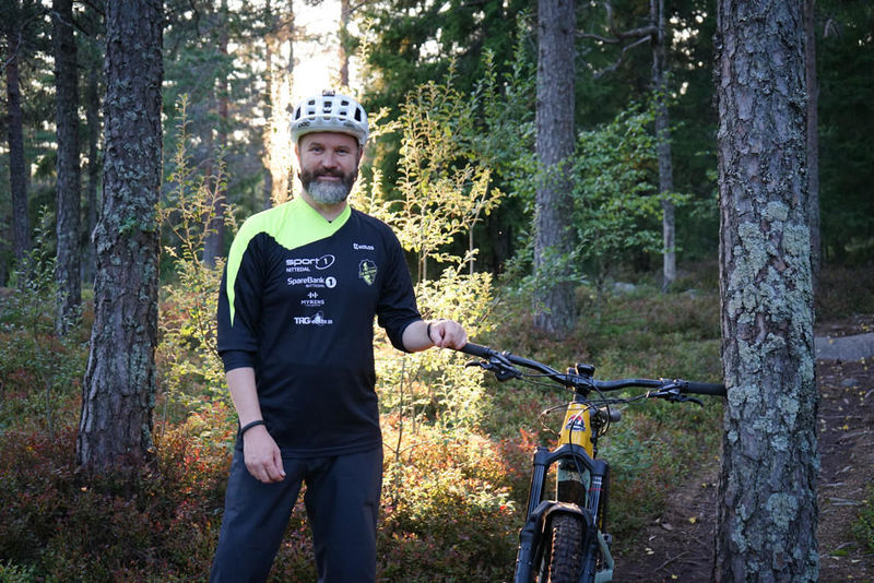 Vi møtte trener Remi Bjerknes på Romsås.