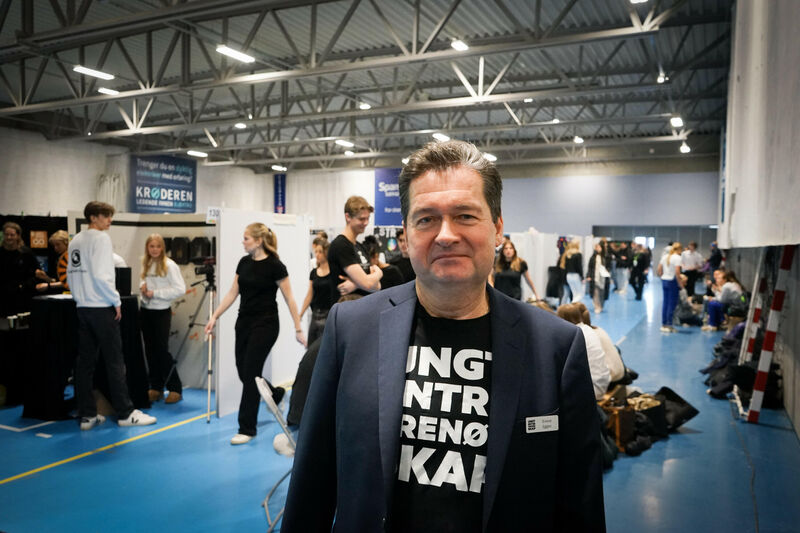 Erlend Eggen, daglig leder for Ungt Entreprenørskap Buskerud er svært fornøyd med strålende fornøyd med antall påmeldte ungdomsbedrifter.