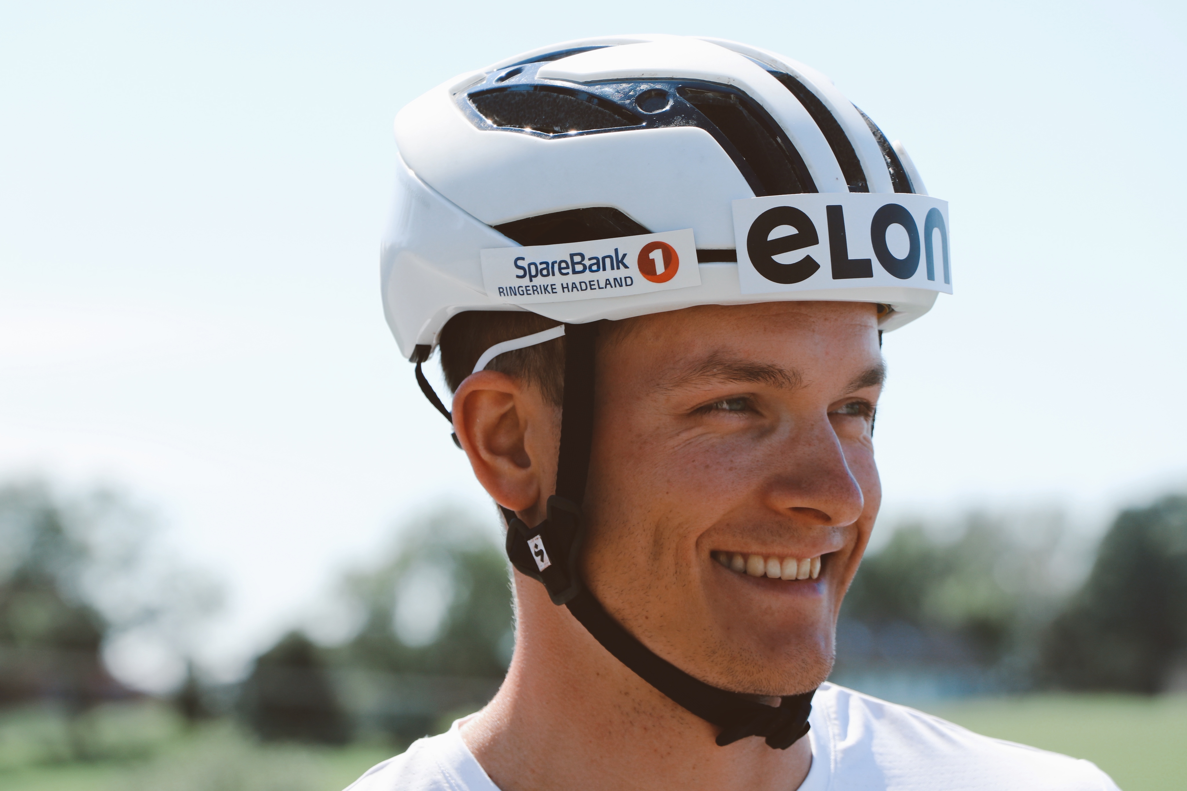 Eirik Augdal med sykkelhjelm